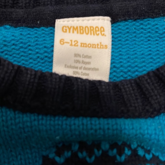 Boys penguin sweater~ size 6-12 months~ like brand new~absolutely too cute:) - Picture 2 of 3